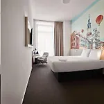 Old Town Hotel