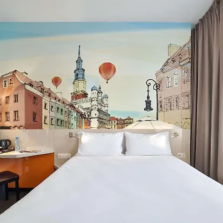 Old Town Отель Познань