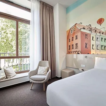 Old Town Отель Познань