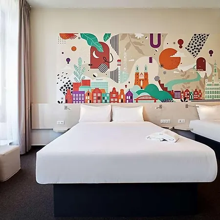 Old Town Hotel